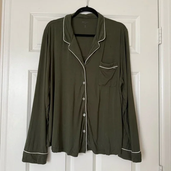 Cozy Earth Pajama Set in Green Size XL - Picture 3 of 16